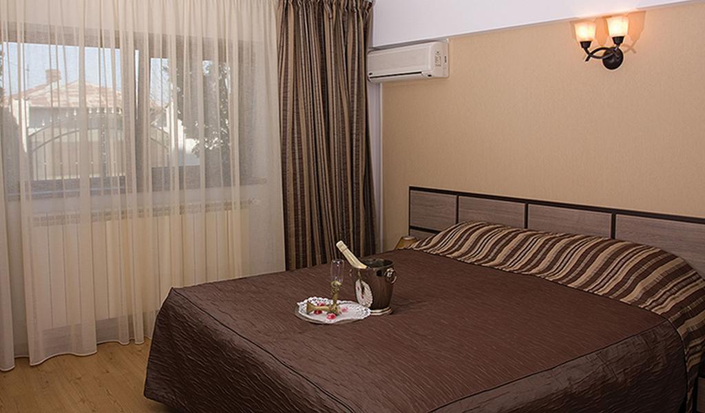 Vila Royal Urziceni Стая снимка